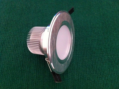 中山市銘歐照明電器 3W拉絲銀筒燈，點亮工廠與店鋪的專業(yè)之選